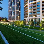 Skypark Spacious Free Parking * Bratislava
