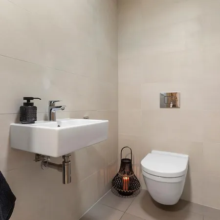 Skypark Spacious Free Parking