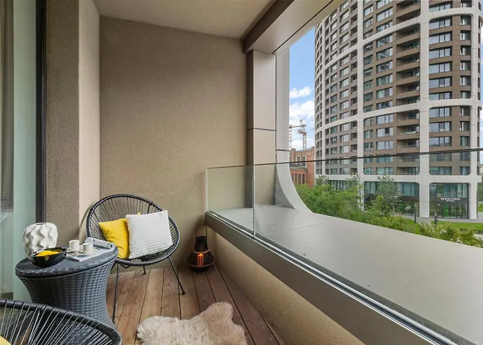 公寓 Skypark Spacious Free Parking 布拉迪斯拉发